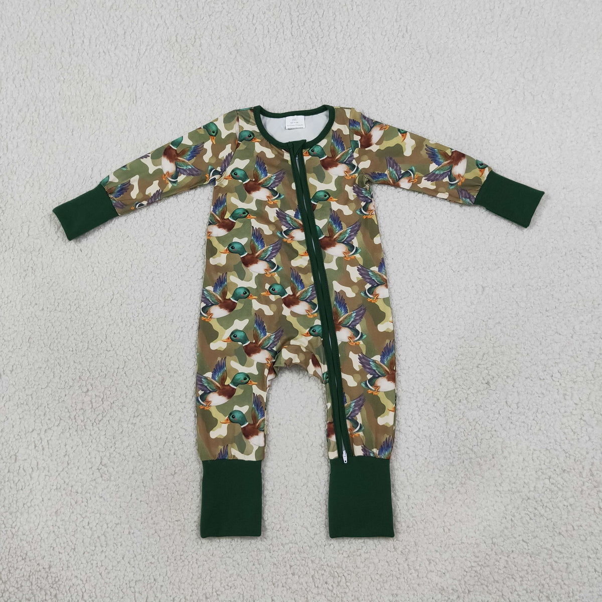RTS NO MOQ (In stock)LR3249 milk silk Baby Boys Green Camo Ducks Hunting Two Way Zip Convertible Rompers