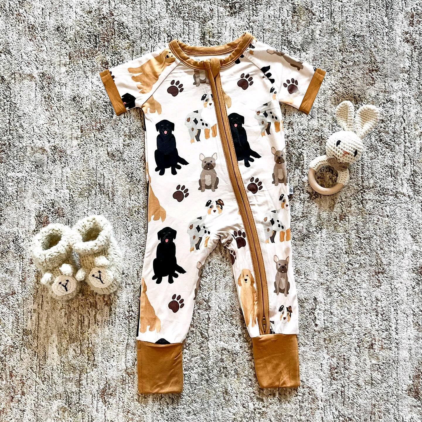 SR2617Short sleeves dog baby boy zipper romper