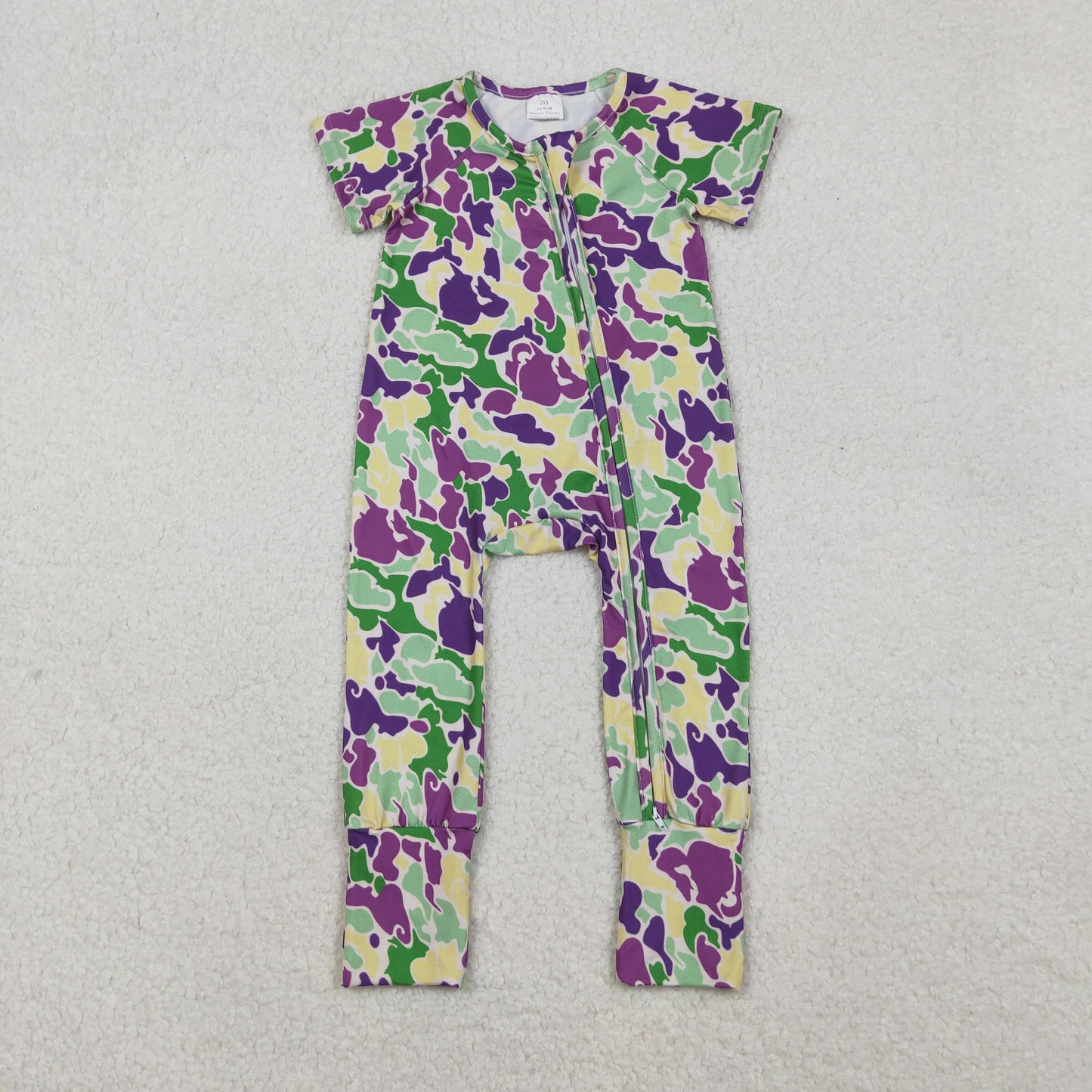 10.22 RTS NO MOQ (In stock)SR3211 Baby Boys Winter Rompers Baby Boys Mardigras Camo Short Sleeve Zipper Footie Rompers
