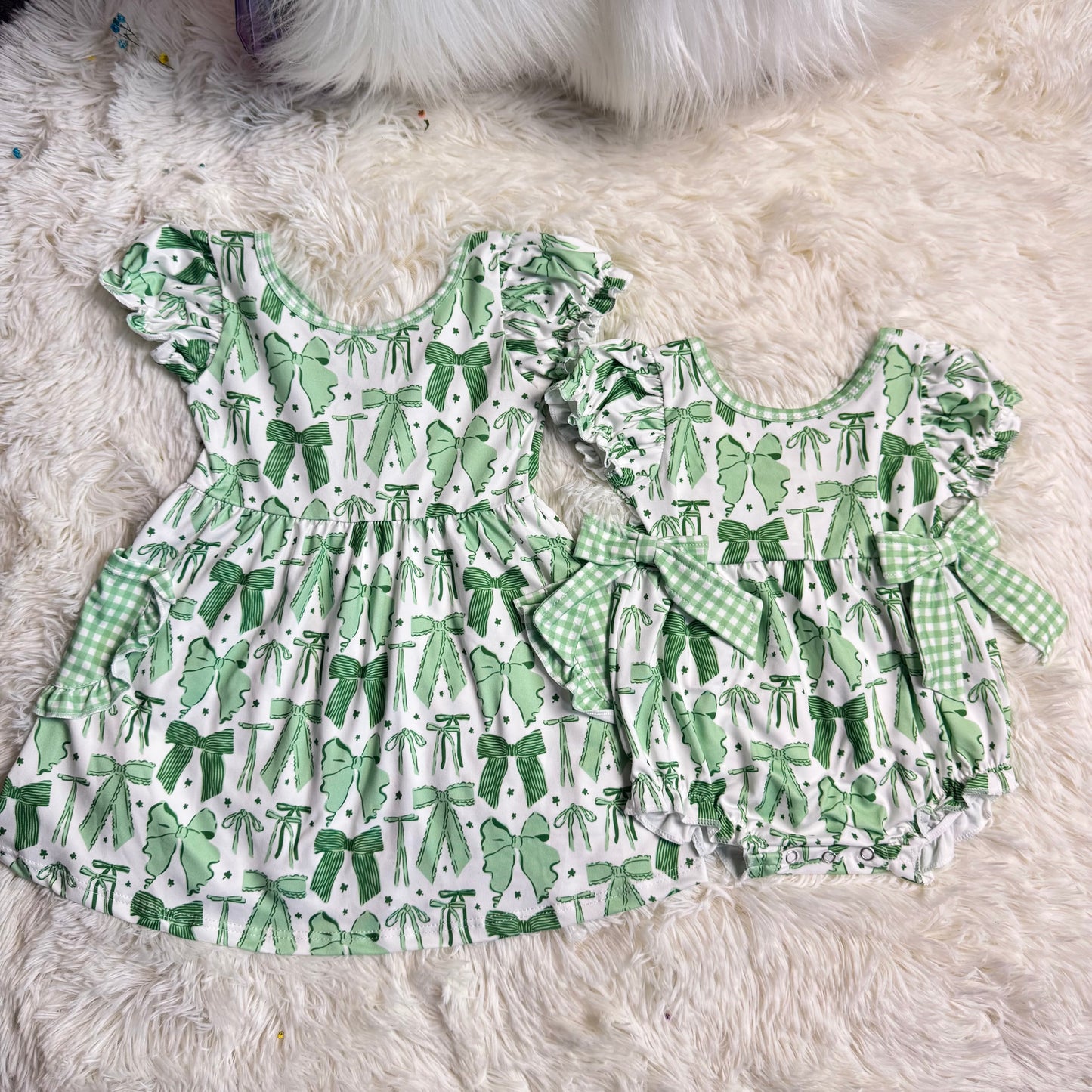 12.22 RTS Sibling Baby Girls Green Bows Clovers Pockets St Patrick Knee Length Dress Ruffle Rompers