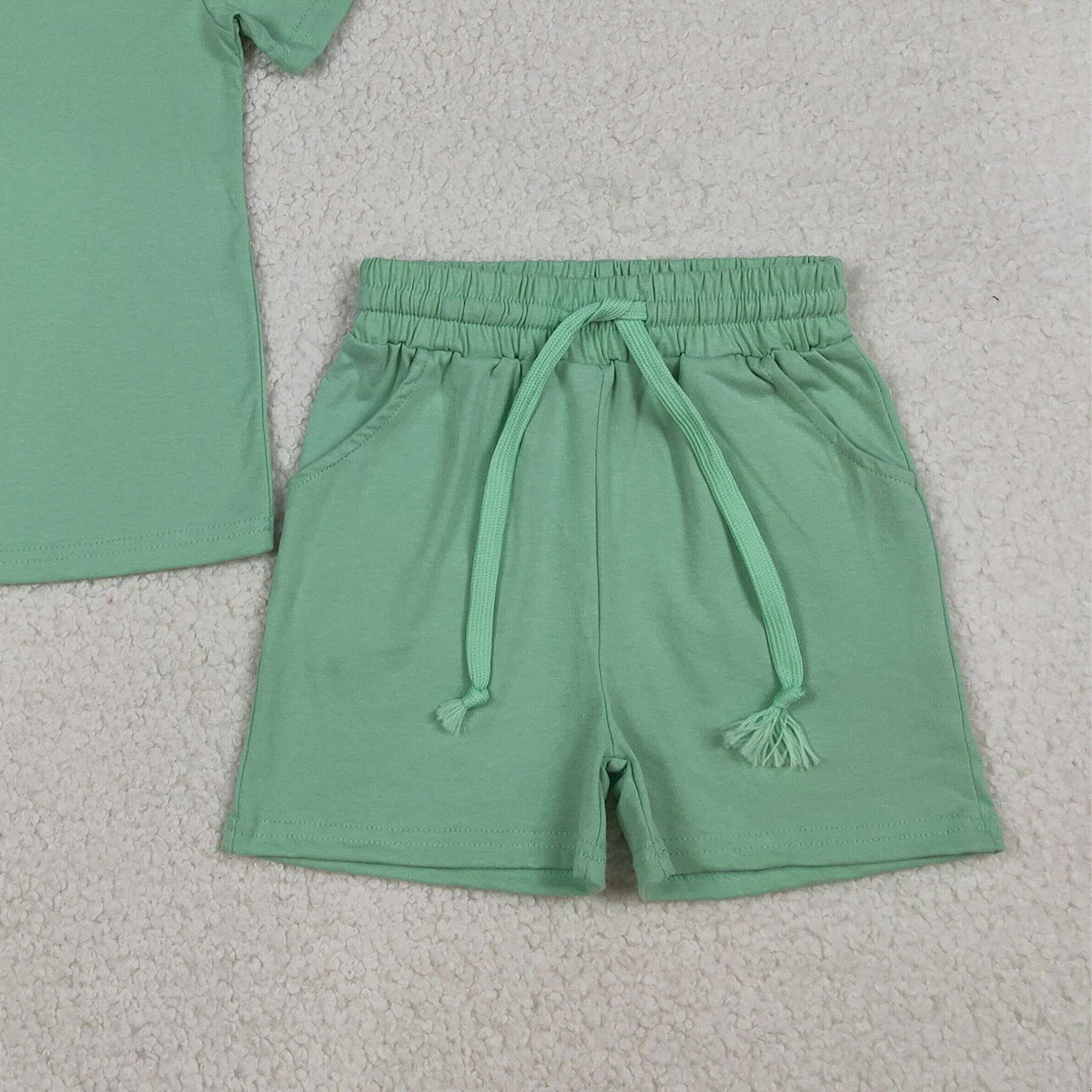 4.2 BSSO1886 RTS NO MOQ （In stock ）Short sleeves mint cotton top pocket shorts boys outfits