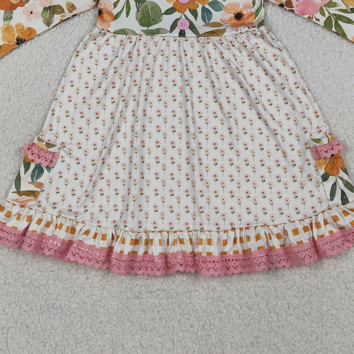 4.11 GLD1588 RTS NO MOQ （In stock ）Long sleeves floral pockets ruffle girls dresses