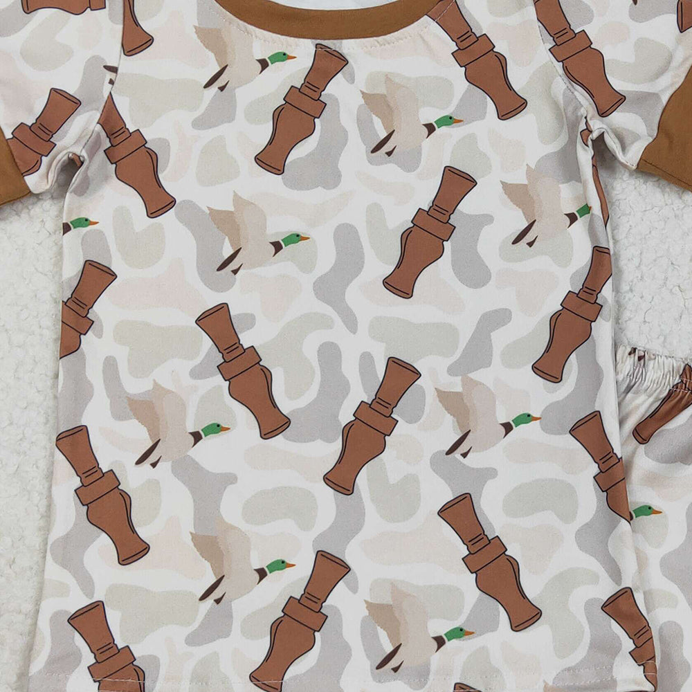 BSSO1324RTS NO MOQ Baby Boys Summer Pajamas Outfits Kids Boys Short Sleeve Pajamas Camouflage Duck Call Print Comfortable Sleepwear for Children
