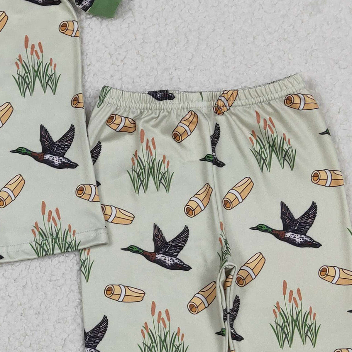 12.5 RTS NO MOQ （In stock）BSPO0635 Baby Boys Green Ducks Calls Top Pants Hunting Pajamas Sets