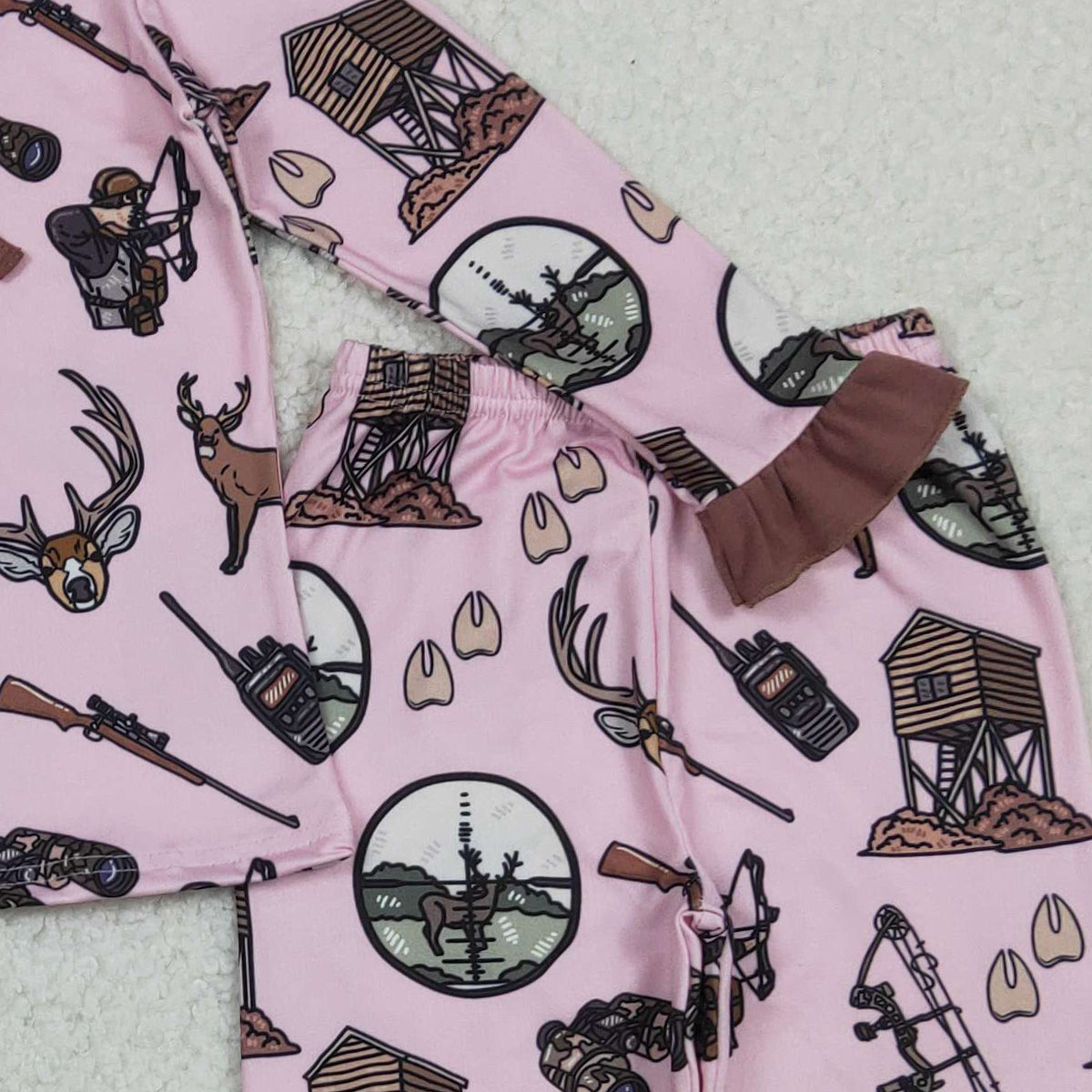 11.24 RTS NO MOQ （In stock）GLP2741 Baby Girls Deer Hunting Top Ruffle Pant Pajamas Set