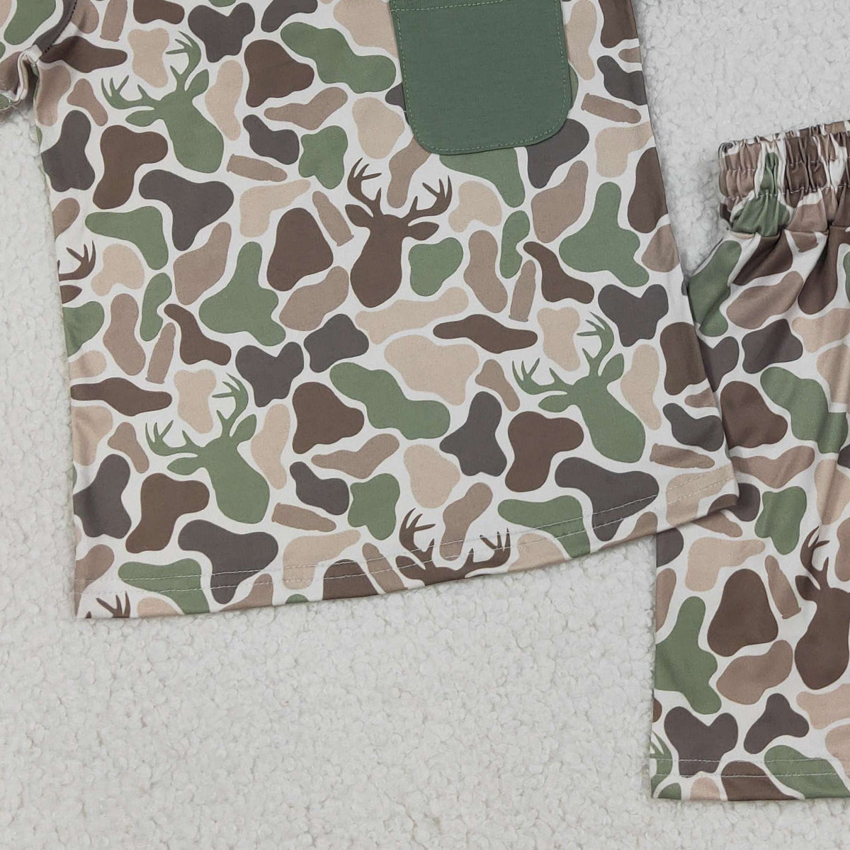 4.1 RTS NO MOQ （In stock）BSSO1792 Short sleeves pocket deer camo top shorts boys outfits