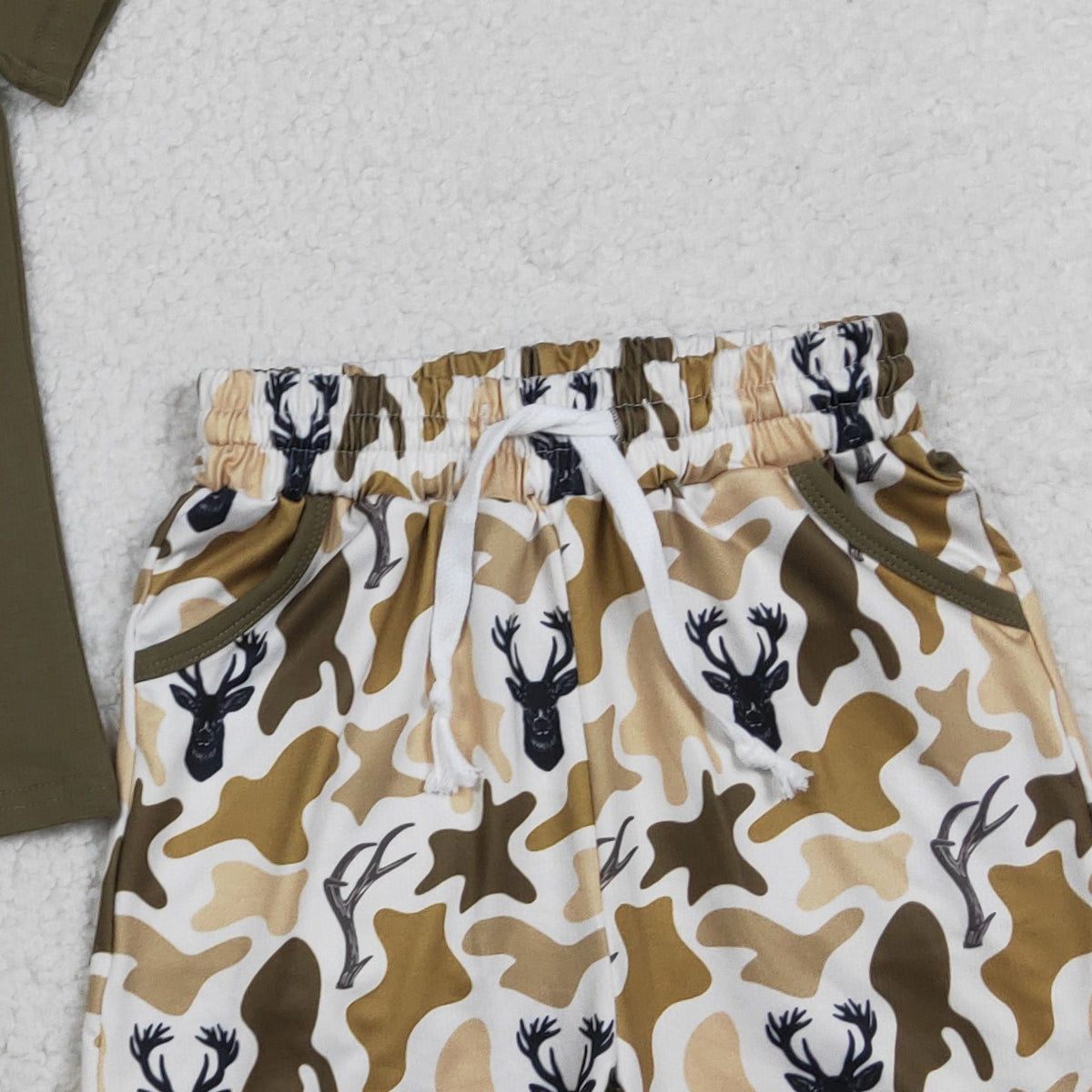 1.24 RTS NO MOQ （In stock）BSSO1845 Baby Boys Shirts Top Deer Camo Pockets Shorts Hunting Clothes Sets