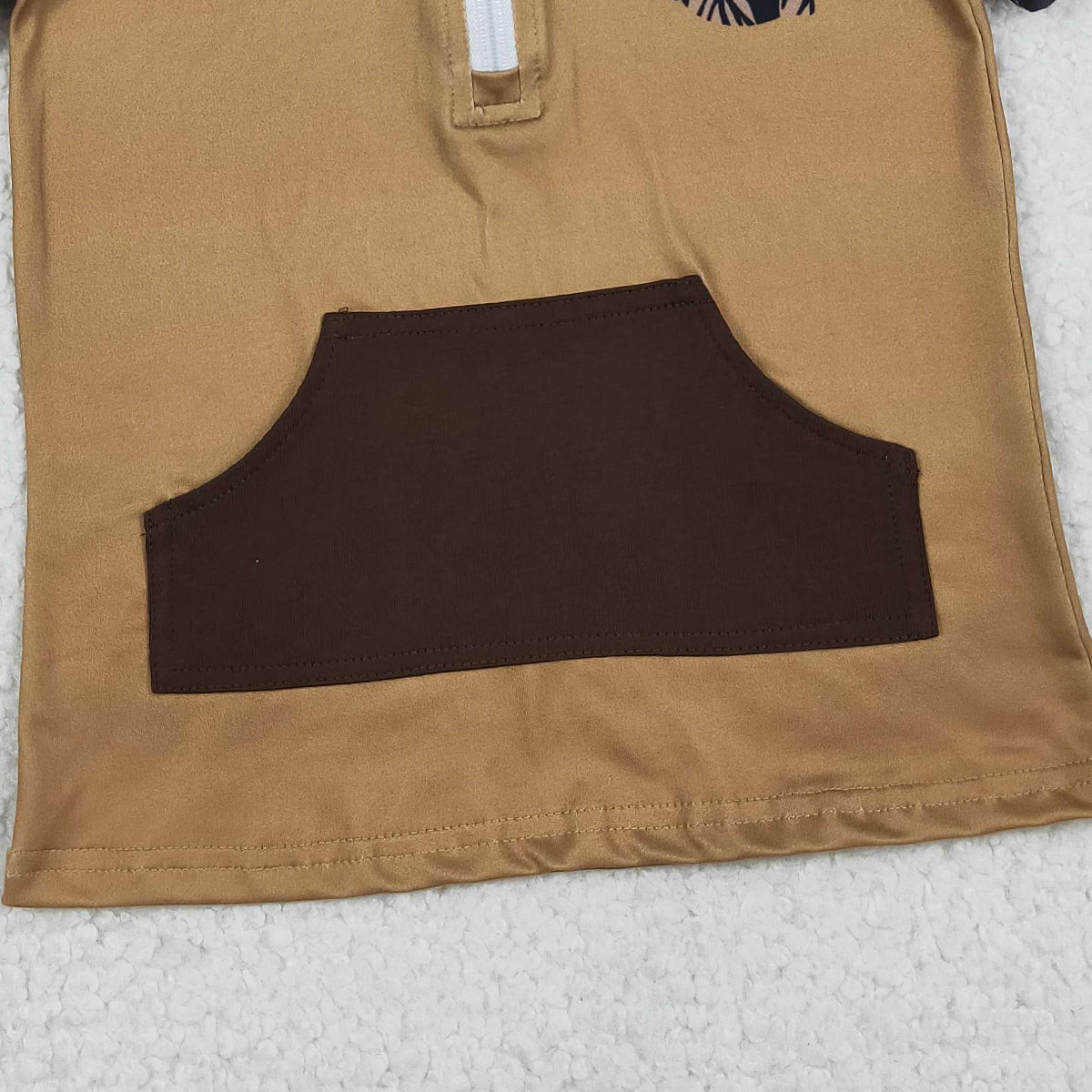12.19 RTS NO MOQ （In stock）BT1531 Baby Boys Brown Camo Deer Zipper Pockets Hunting Pullovers Top