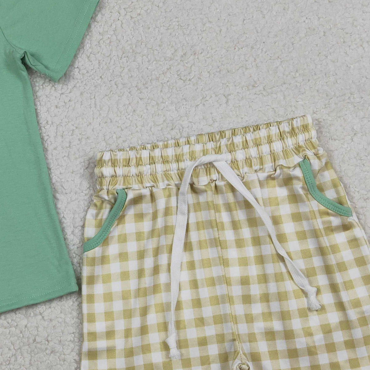 3.27 RTS NO MOQ （In stock）BSSO1684 Fashion Clothing For Baby Boys Short Sleeve Embroidery Air Planes Top Checked Pockets Clothes Sets