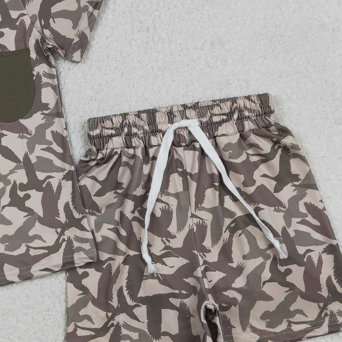 3.11 RTS NO MOQ （In stock）BSSO1795 Kids Clothing for Boys Baby Boys Ducks Camo Pocket Top Shorts Hunting Pajamas Clothes Sets
