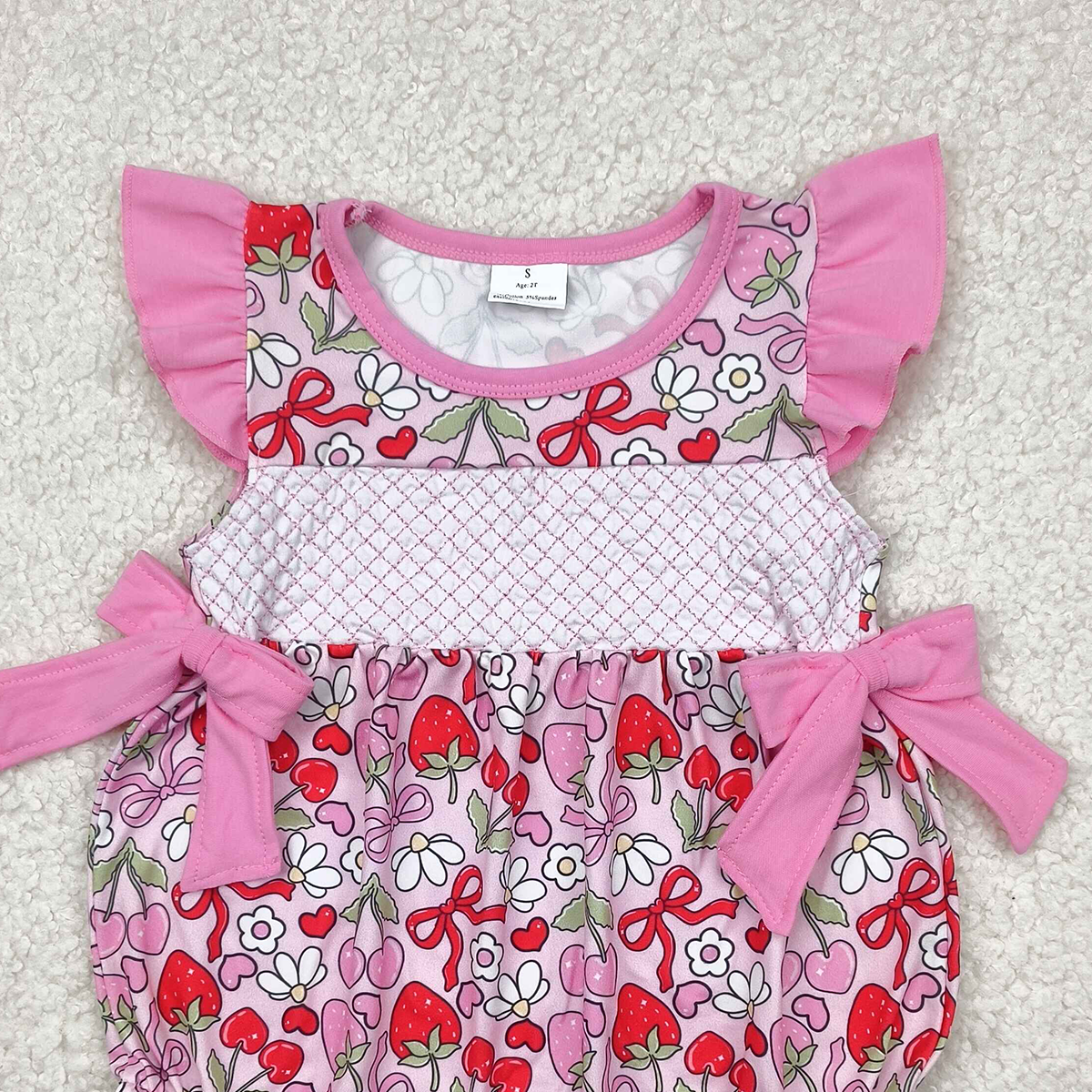 4.24 SR2953 RTS NO MOQ Baby Girls Summer Rompers Flutter sleeves floral strawberry bow girls summer romper