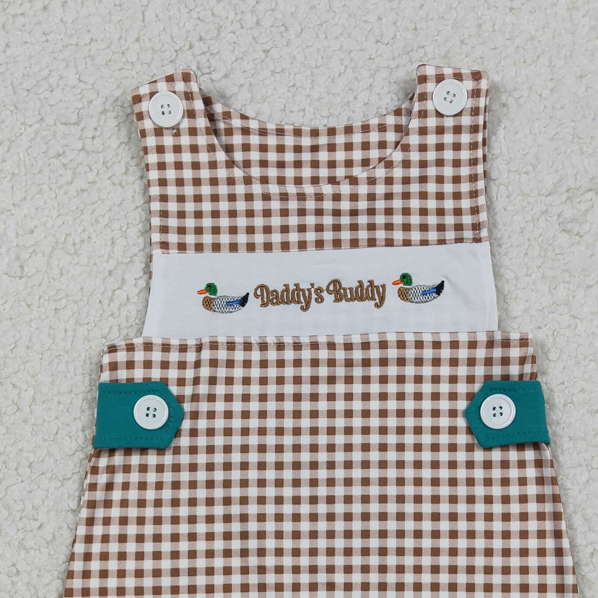 3.26 RTS NO MOQ （In stock）SR3508 Children's Fashion Romper Baby Boys Sleeveless Embroidery Ducks Daddy Buddy Khaki Checked Rompers