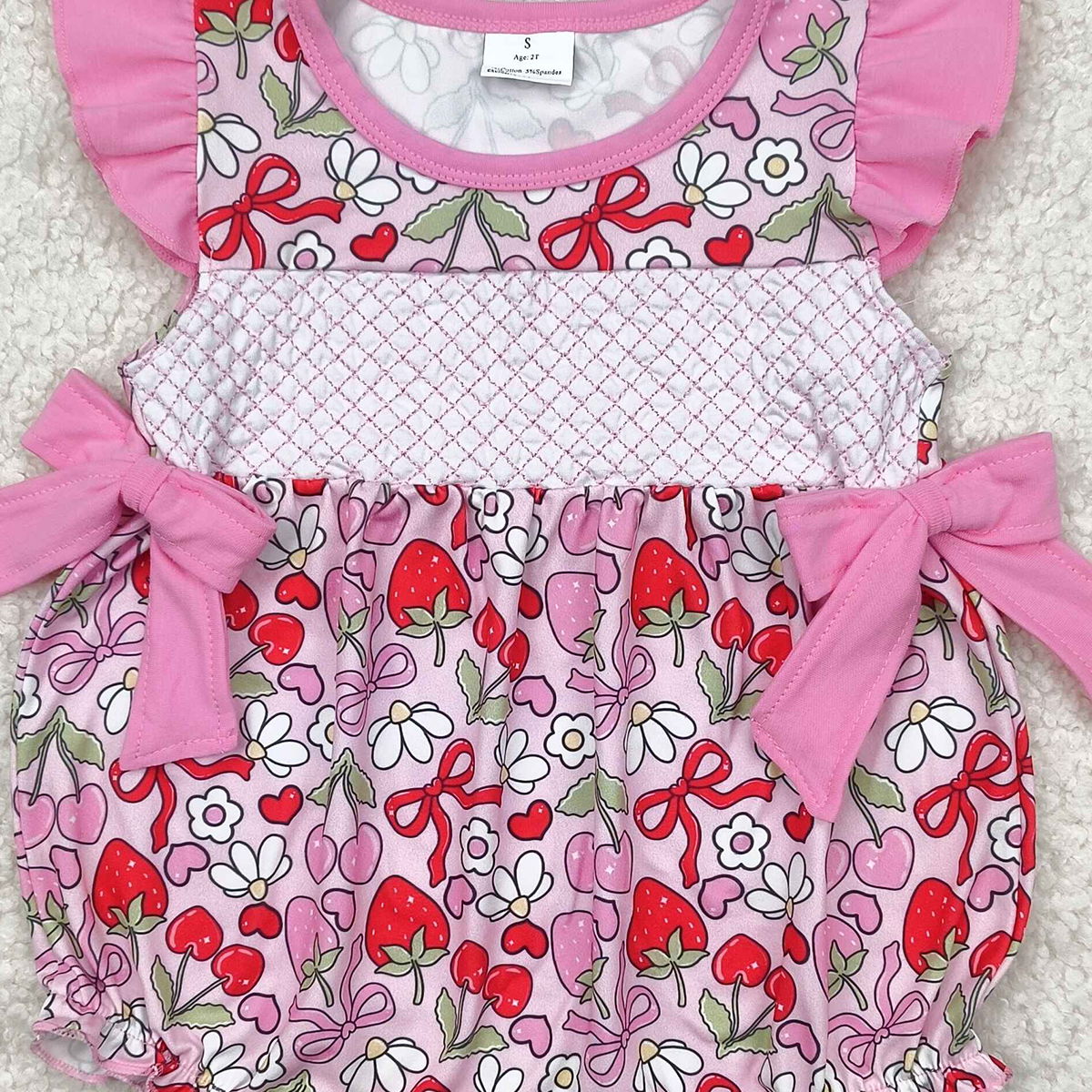 4.24 SR2953 RTS NO MOQ Baby Girls Summer Rompers Flutter sleeves floral strawberry bow girls summer romper
