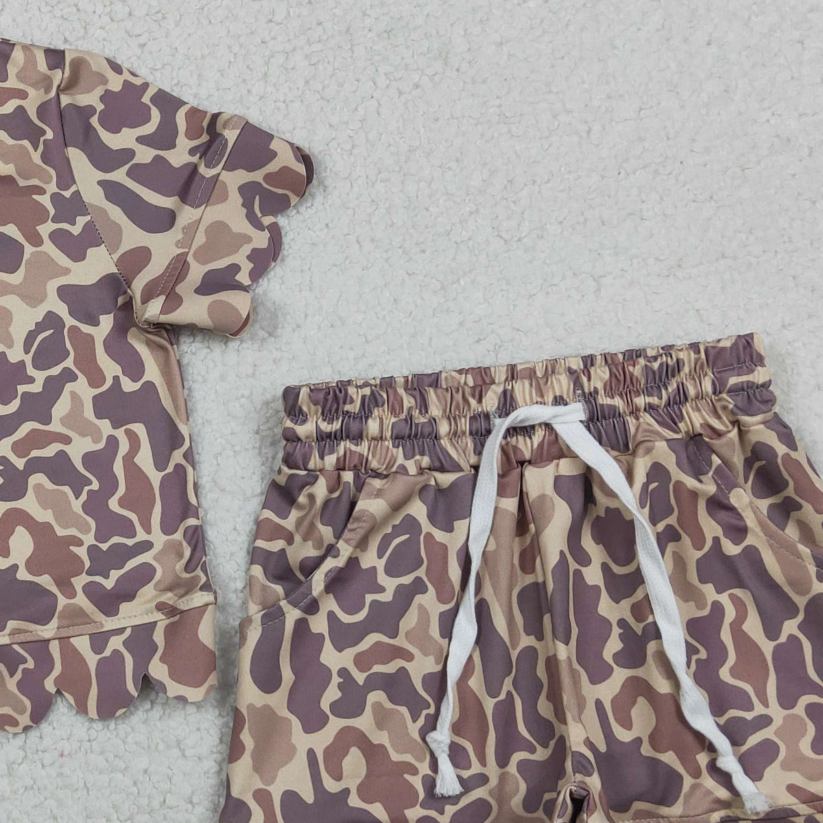 3.30 RTS NO MOQ （In stock）GSSO3227 Khaki camo scallop top shorts girls summer outfit