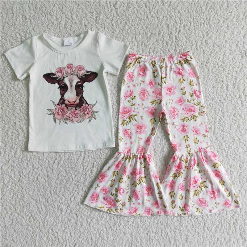 B7-11  Pretty Cow floral set
