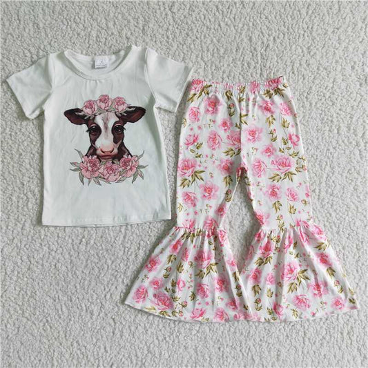 B7-11  Pretty Cow floral set