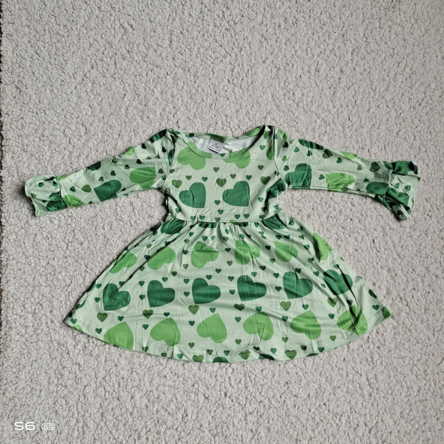 10.3 RTS NO MOQ（In stock）G4-12-1 Baby Girls Winter Dress Green heart long sleeve dress