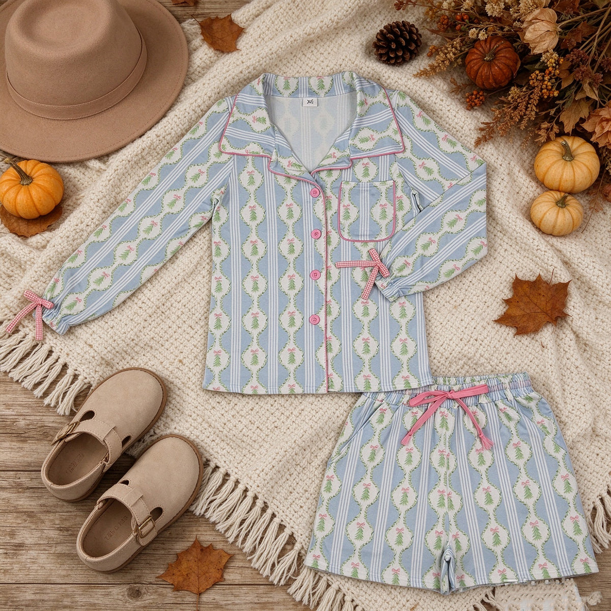 RTS NO MOQ （In stock） GLS0114 milk silk Adult Women Summer Christmas Bow Tree Button Pocket Top Shorts Pajamas Sets
