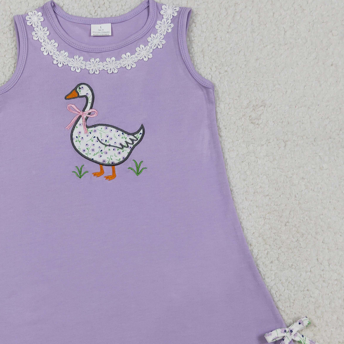 3.26 RTS NO MOQ （In stock）GSD2942 Kids Fashion Clothes Baby Girls Sleeveless Embroidery Bows Goose Knee Length Dresses