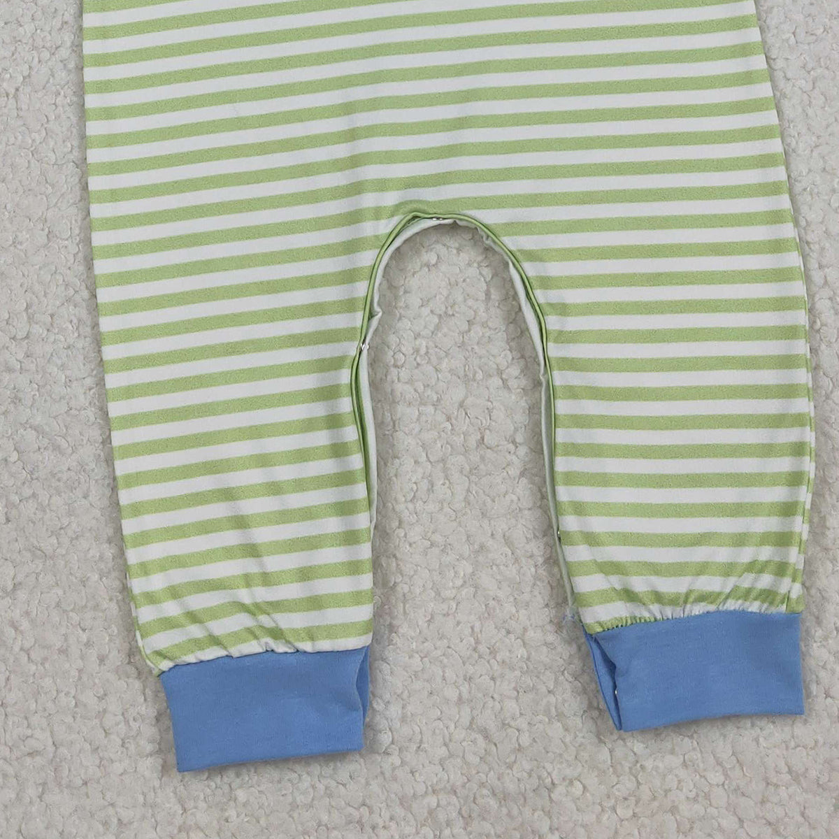 12.6 RTS NO MOQ （In stock）SR3329 Baby Boys Rompers Embroidery Fishing Baby Boys Stripe Hunting Footie Rompers