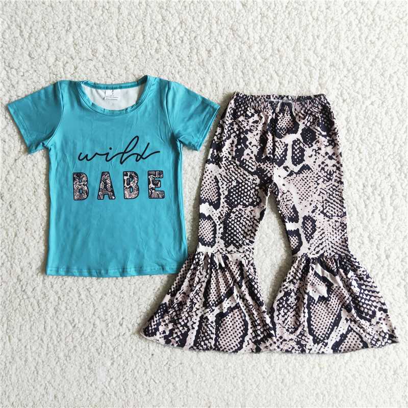 B10-1  Wild babe snake skin set