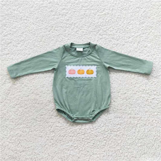 RTS LR0451 Green long-sleeved jumpsuit with three pumpkins embroidered