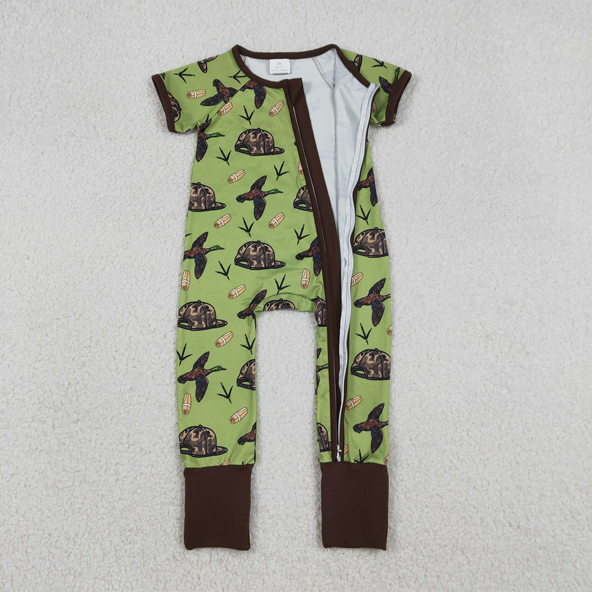 12.22 RTS NO MOQ （In stock）SR3499 Baby Boys Ducks Calls Camo Hats Hunting Two Way Zip Convertible Rompers