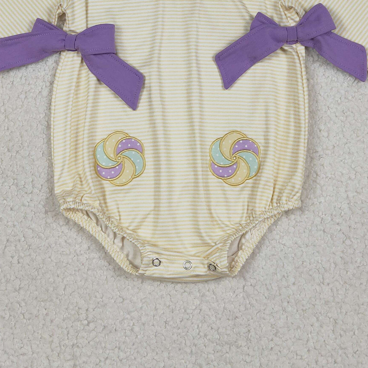 1.8 RTS NO MOQ （In stock）LR2770 Baby Girls Winter Rompers Embroidery Sweet as King Cake Baby Girls Mardigras Stripe Ruffle Rompers