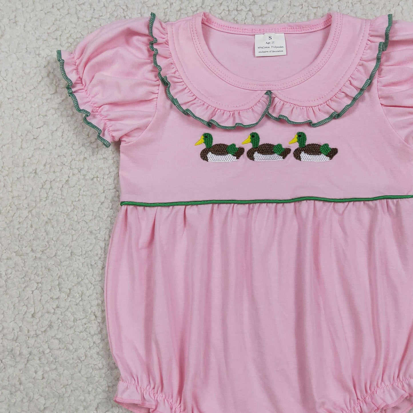 SR3532 RTS NO MOQ （In stock）Pink short sleeves duck embroidery baby girls romper