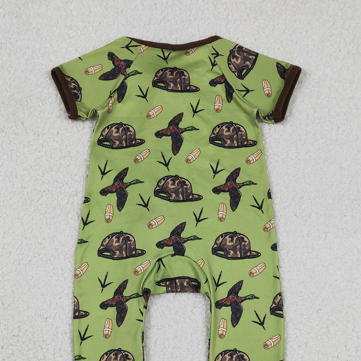 12.22 RTS NO MOQ （In stock）SR3499 Baby Boys Ducks Calls Camo Hats Hunting Two Way Zip Convertible Rompers