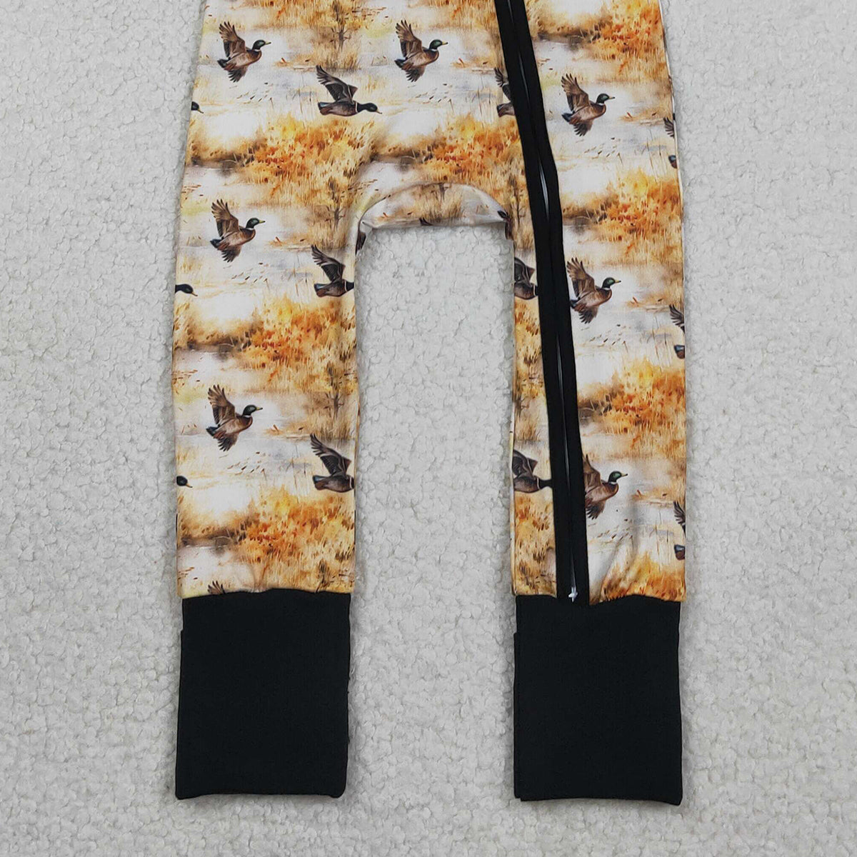 2.3 RTS NO MOQ （In stock）LR2986 Baby Boys Ducks Hunting Two Way Zipper Convertible Rompers