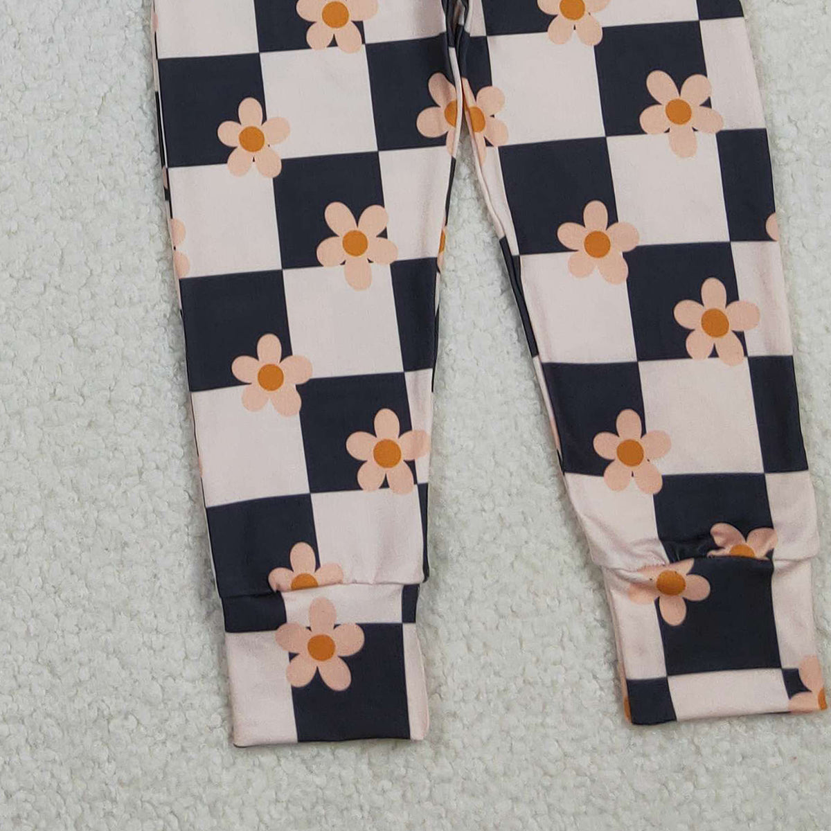 10.28 RTS NO MOQ （In stock）GLP2803 Baby Girls Pink Black Checked Flowers Top Pockets Jogger Pants Clothes Set