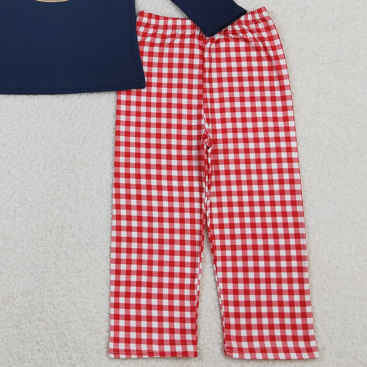 10.28 RTS NO MOQ （In stock）BLP1304 Baby Boys Winter Outfits Embroidery Hearts Ducks Baby Boys Navy Top Red Checked Pants Valentine Clothes Sets