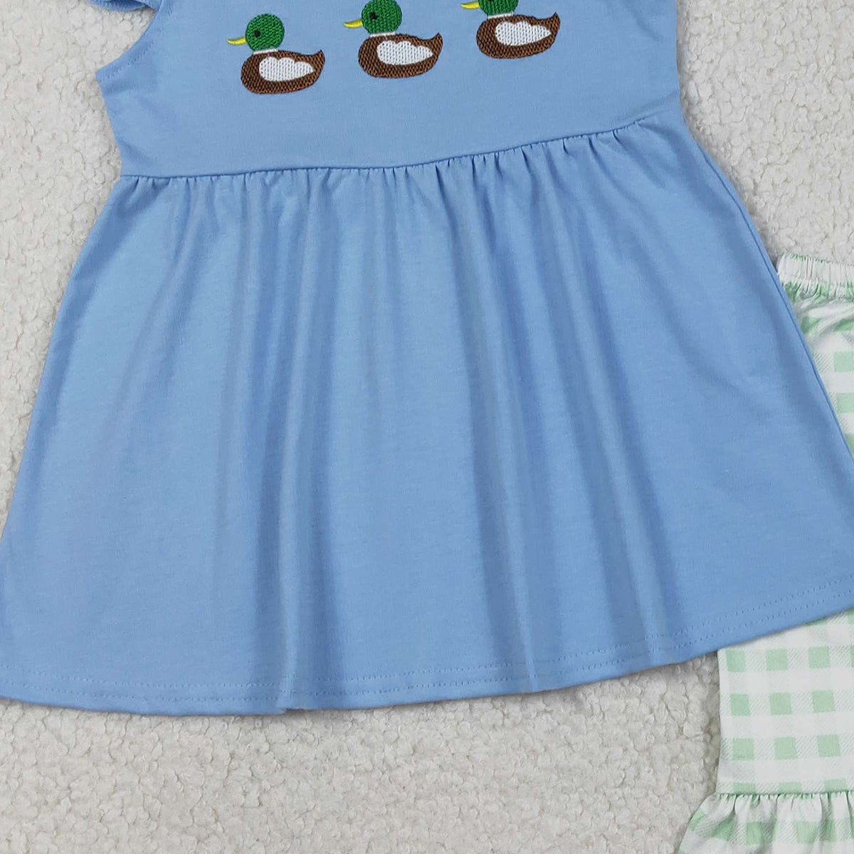 12.30 RTS NO MOQ （In stock）GSSO2728 Embroidery Ducks Baby Girls Flutter Sleeve Tunic Checked Ruffle Shorts Clothes Sets