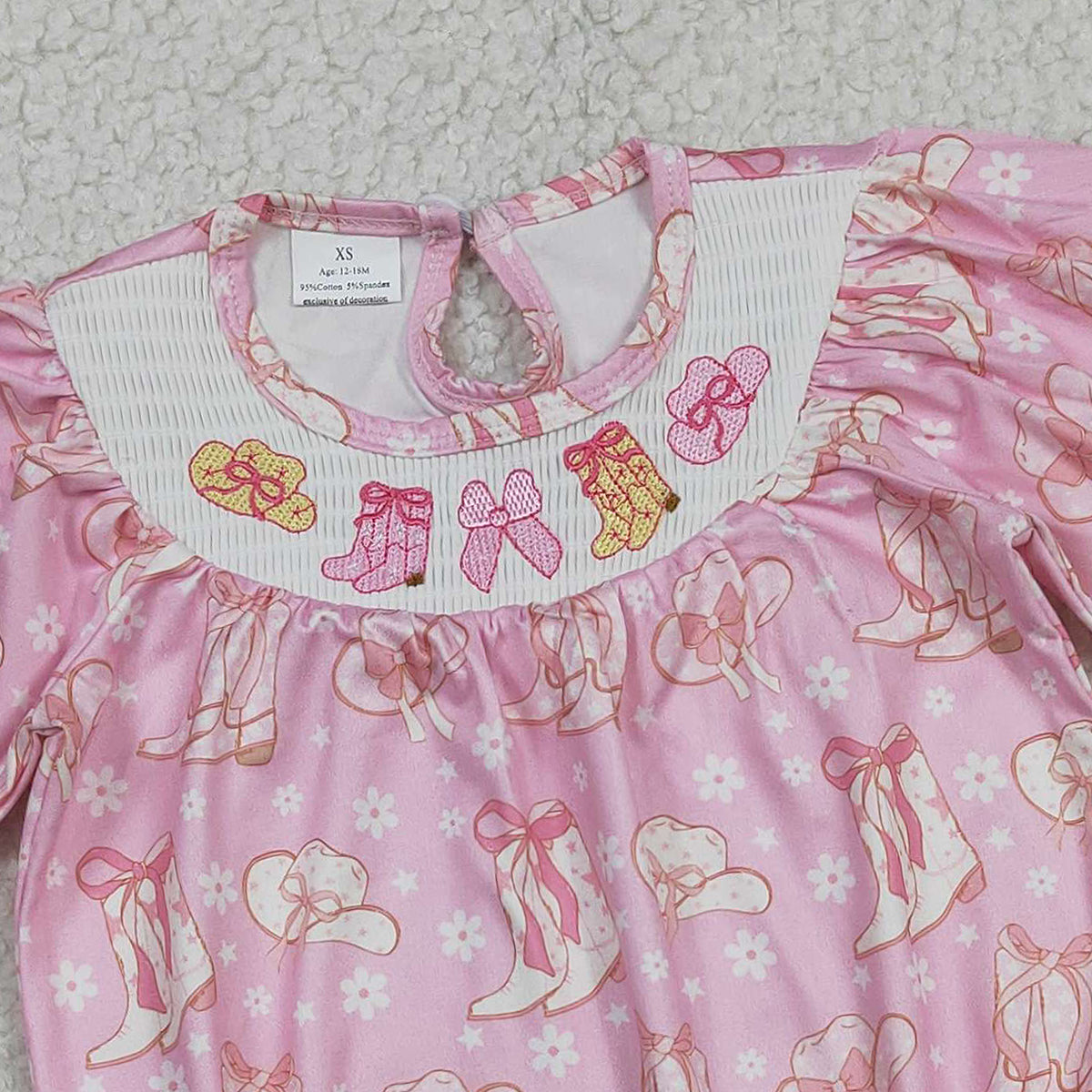 12.29 RTS NO MOQ （In stock）LR2938 Baby Girls Winter Rompers Smocked Boots Bows Baby Girls Pink Flowers Western Ruffle Rompers