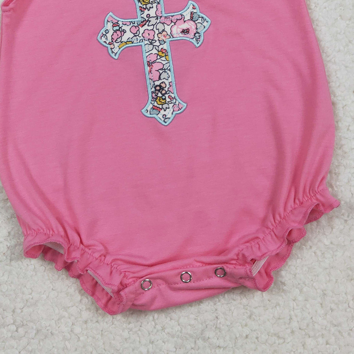 1.27 RTS NO MOQ （In stock）SR3845 Embroidery Floral Crosses Baby Girls Flutter Sleeve Easter Ruffle Rompers