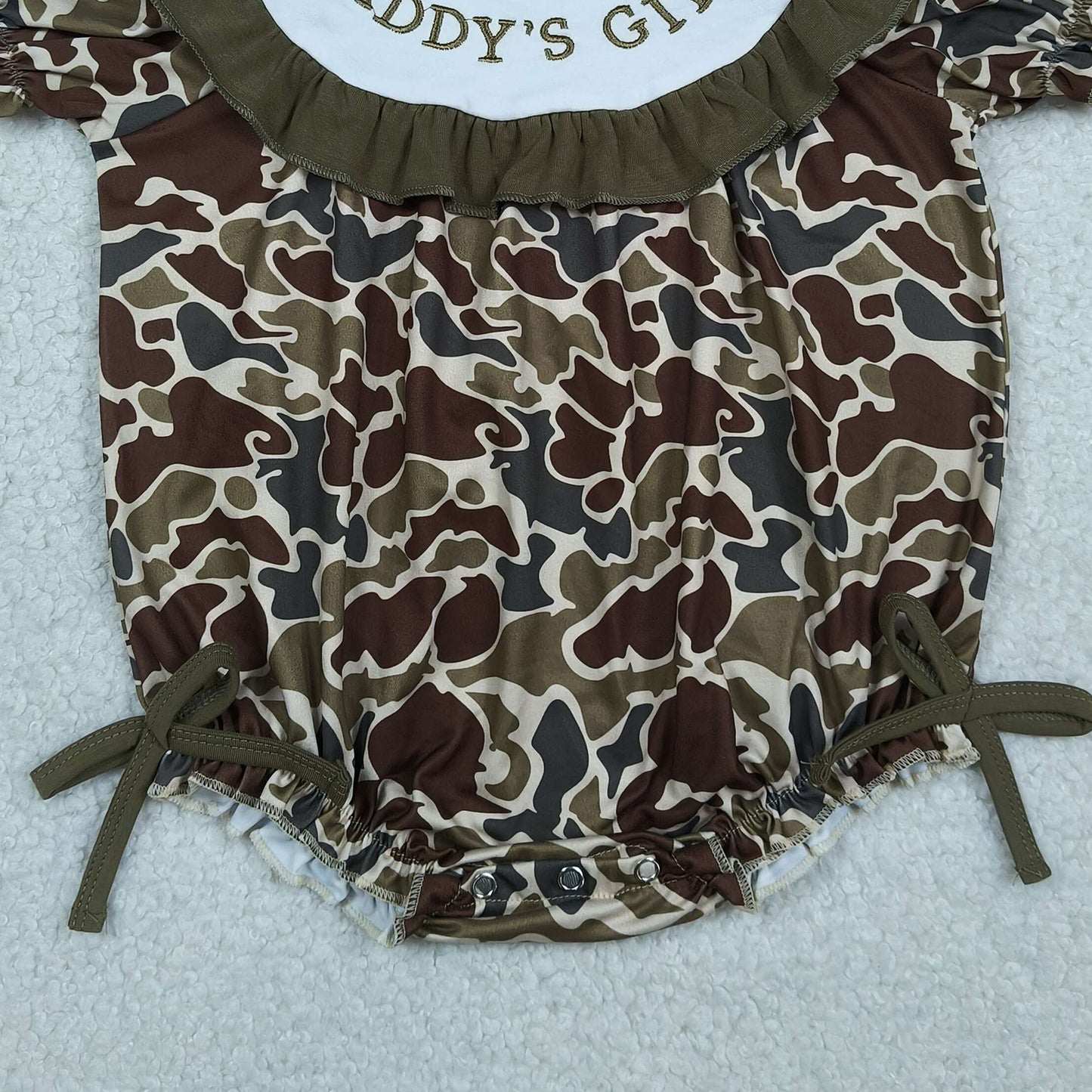 SR3919 RTS NO MOQ （In stock）Short sleeves ruffle daddy's girl camo baby romper本）