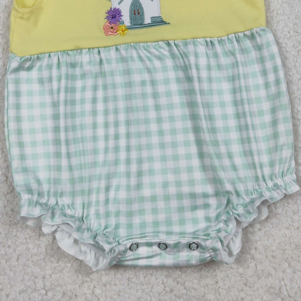 1.14 RTS NO MOQ （In stock）SR3704 Embroidery Church Cross Flowers Baby Girls Checked Ruffle Rompers