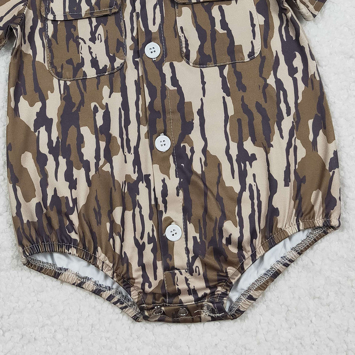 12.16 RTS NO MOQ （In stock）SR3653 Baby Boys Rompers Baby Boys Southern Olive Camo Button Pockets Rompers