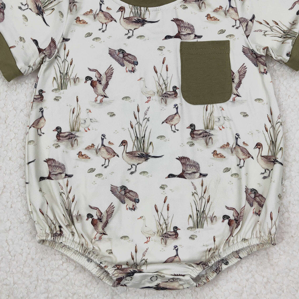 SR2413 RTS NO MOQ Olive pocket duck baby boy summer romper