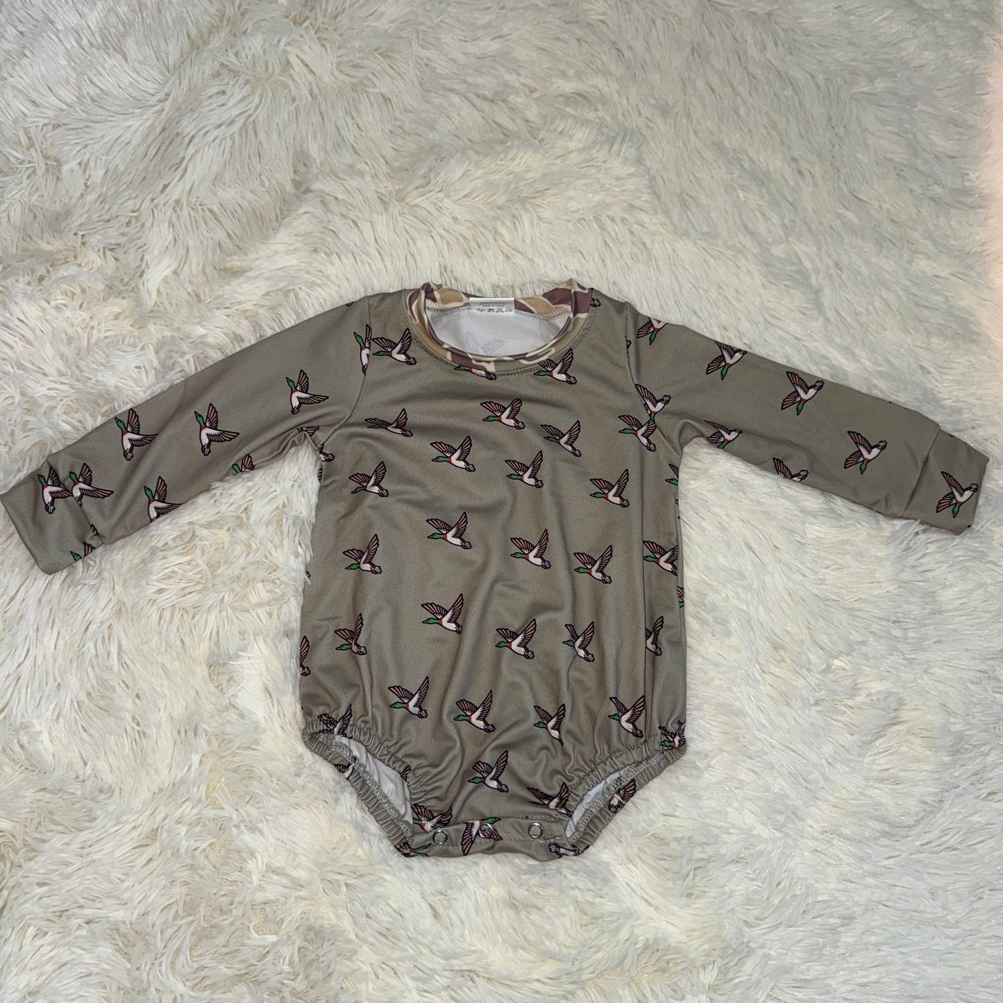 11.26 RST LR2302 Baby Boys Long Sleeves Ducks Hunting Rompers