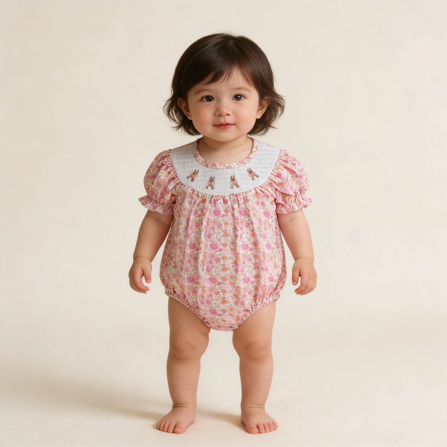 4.1 RTS NO MOQ （In stock）SR3785 Short sleeves pink floral rabbit smocked baby Easter romper