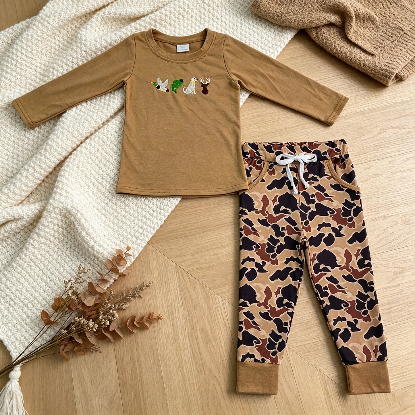 RTS NO MOQ （In stock）milk silk BLP1493 Embroidery Toddler Boys Dogs Ducks Deer Top Pant Outfit