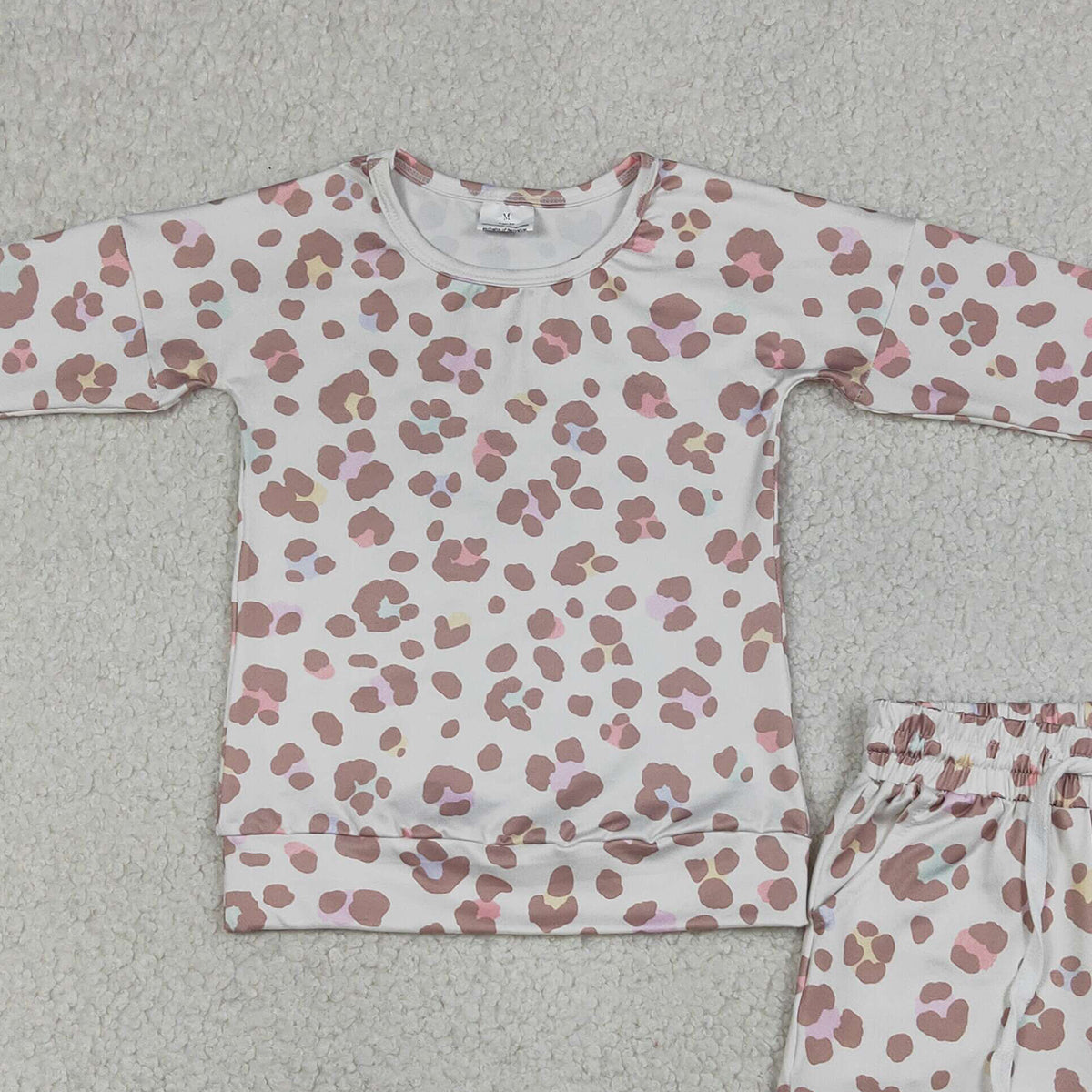 4.7 GLS0093 RTS NO MOQ （In stock ）Long sleeves leopard top shorts kids girls outfits