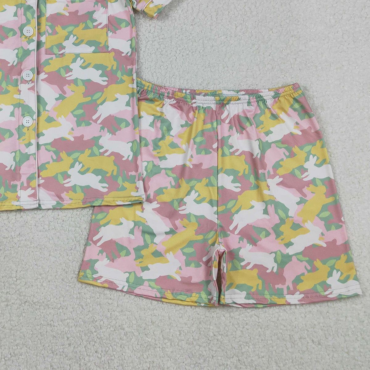1.12 RTS NO MOQ （In stock）GSSO2973 Adult Women Rabbits Camo Button Pocket Top Shorts Easter Pajamas Set