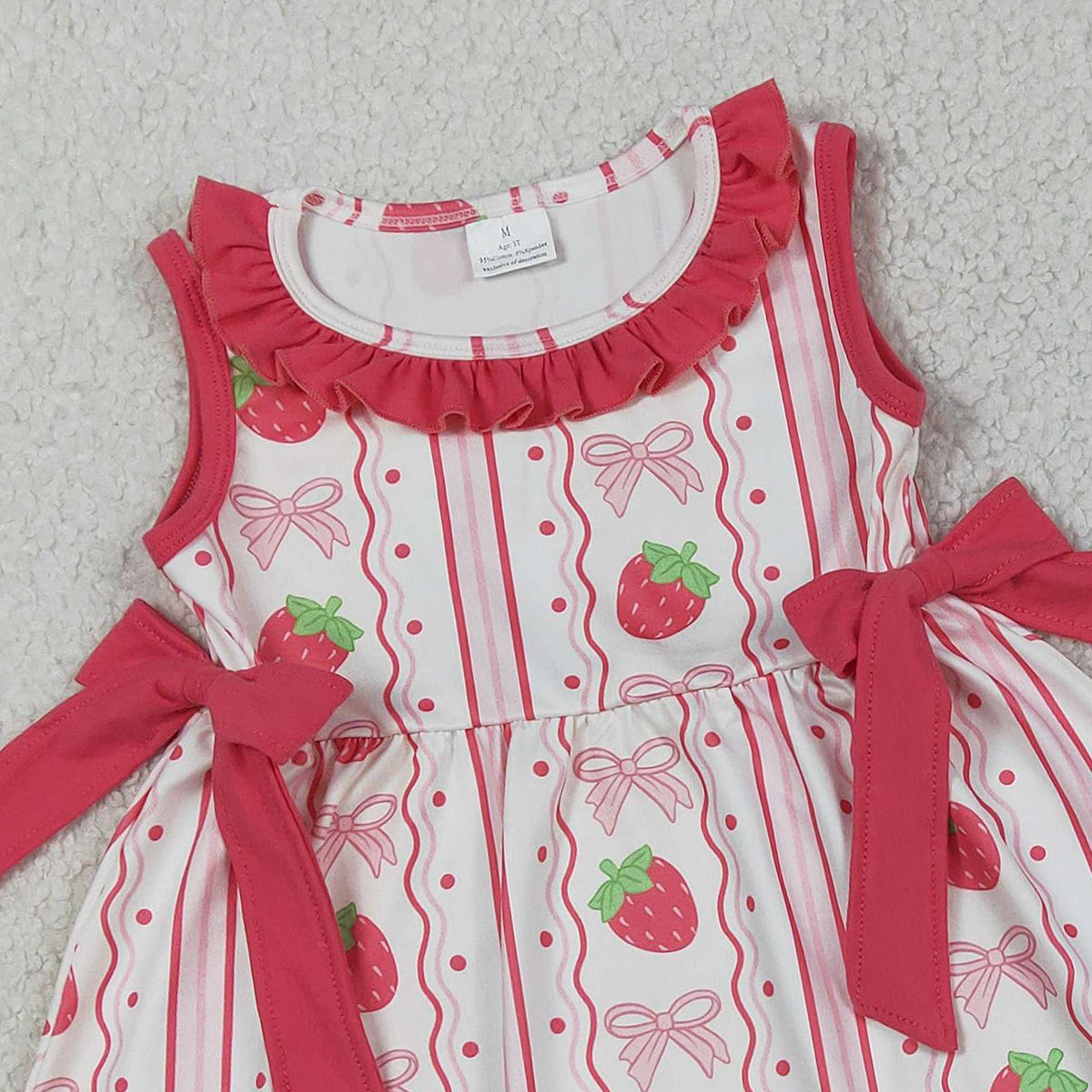 3.14 RTS NO MOQ （In stock）GSSO3276 Fashion Clothing For Baby Girls Sleeveless Strawberry Bows Stripe Tunic Ruffle Shorts Clothes Set