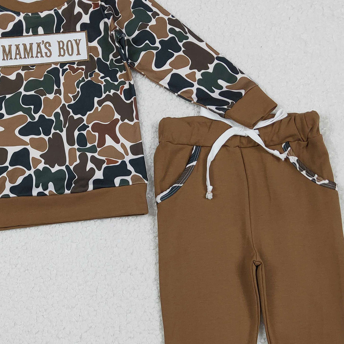 11.18 RTS NO MOQ （In stock）BLP1337 Embroidery Mama's Boy Baby Boys Dark Brown Camo Pockets Jogger Clothes Sets