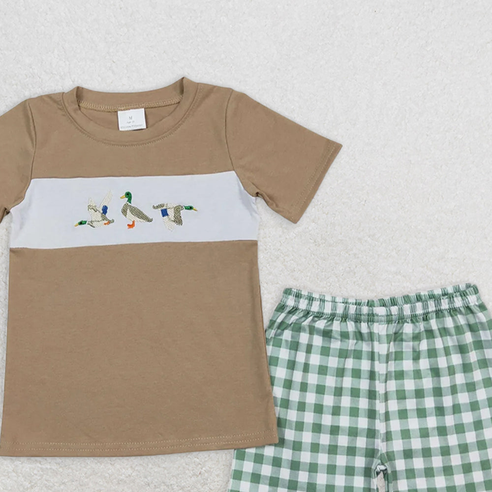 BSSO0608RTS NO MOQ Baby Boys Summer Boys Outfits  Short sleeves duck top green shorts boys summer outfits