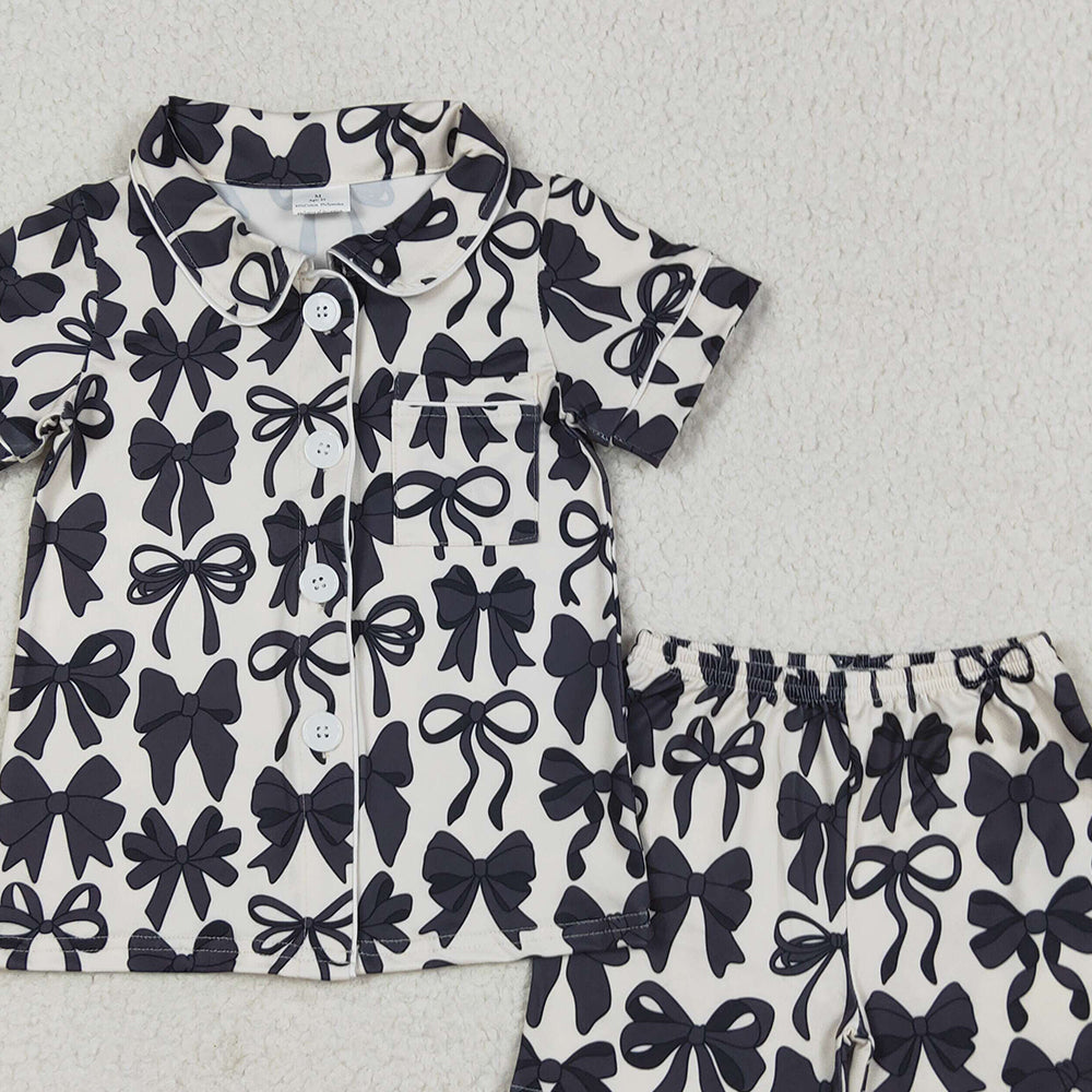 8.15 GSSO2663 RTS NO MOQ Baby Girls Summer Pajamas Outfits Baby Girls Short Sleeves Black Bows Button Pocket Top Short Pajamas Set