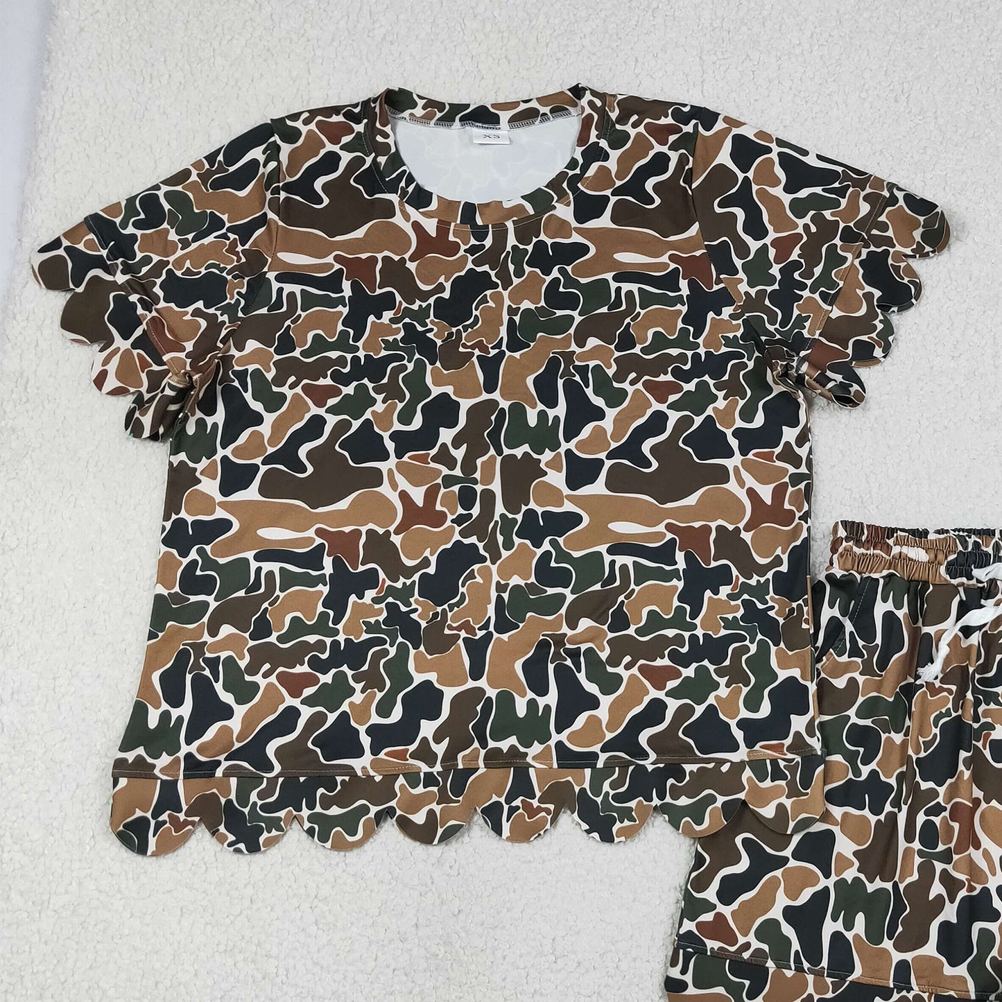 GSSO3234 RTS NO MOQ （In stock）Brown camo scallop top shorts adult women summer outfits